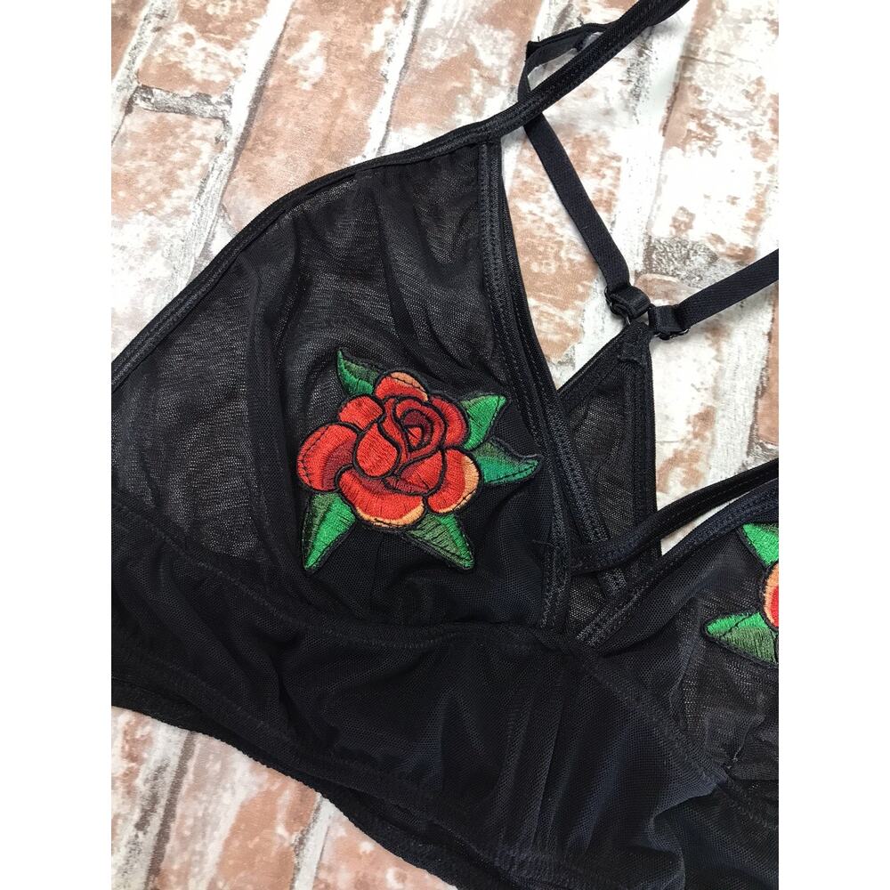 BodyRage Bra Womens Mesh Embroidered Roses Strappy Patch Size S/M Petit - Picture 3 of 4